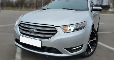 Ford Taurus
