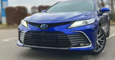 Toyota_Camry